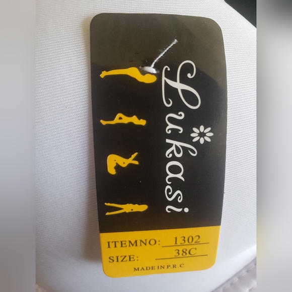 Lukasi Size 38C White Bra with the word Love and ♥️.  FF104 - Picture 6 of 6